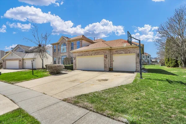 $399,000 | 4309 Crossgate Drive, Champaign, IL 61822