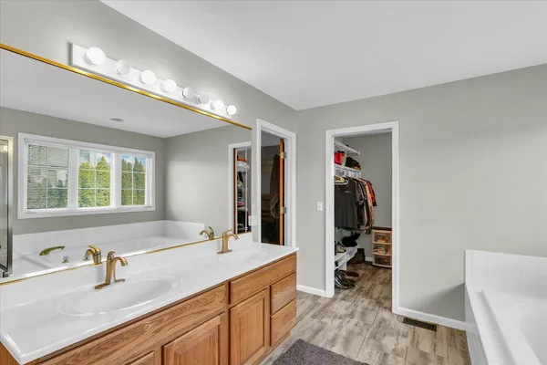 $399,000 | 4309 Crossgate Drive, Champaign, IL 61822