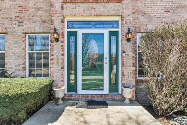 $399,000 | 4309 Crossgate Drive, Champaign, IL 61822