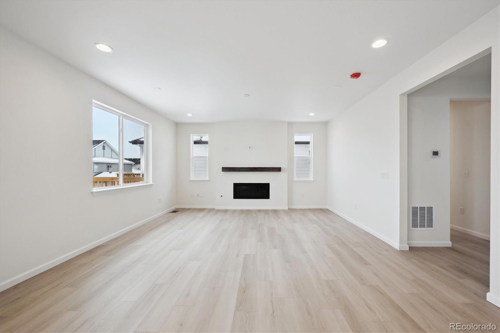 692 Apex Rise Street Erie, CO 80516 - Photo 6 of 23 Gallery Image 6