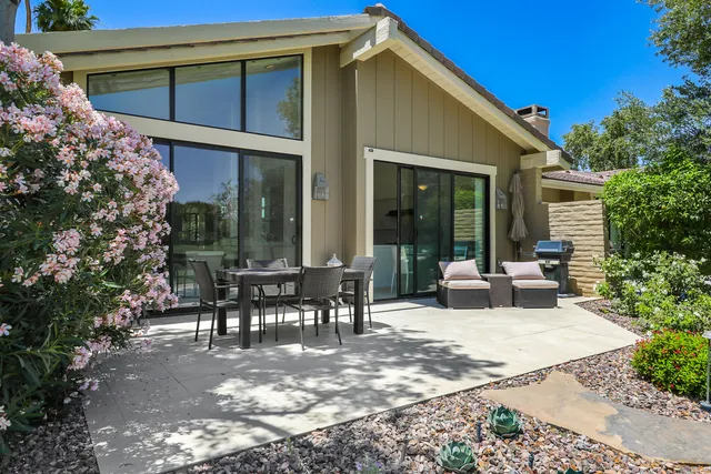 $579,000 | 164 Deer Spring Way, Palm Desert, CA 92211
