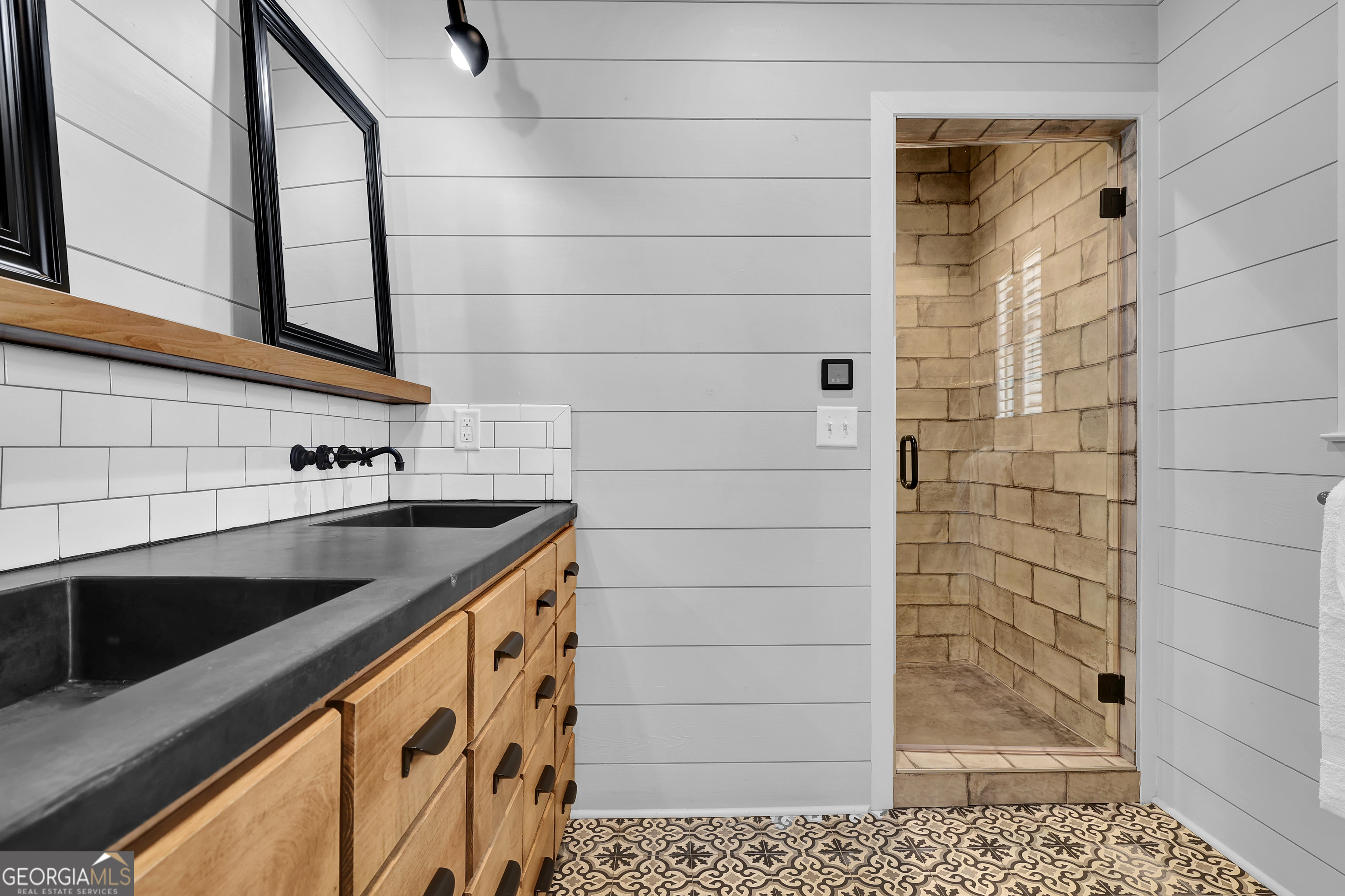 121 Grace Trace Lizella, GA 31052 - Photo 11 of 197