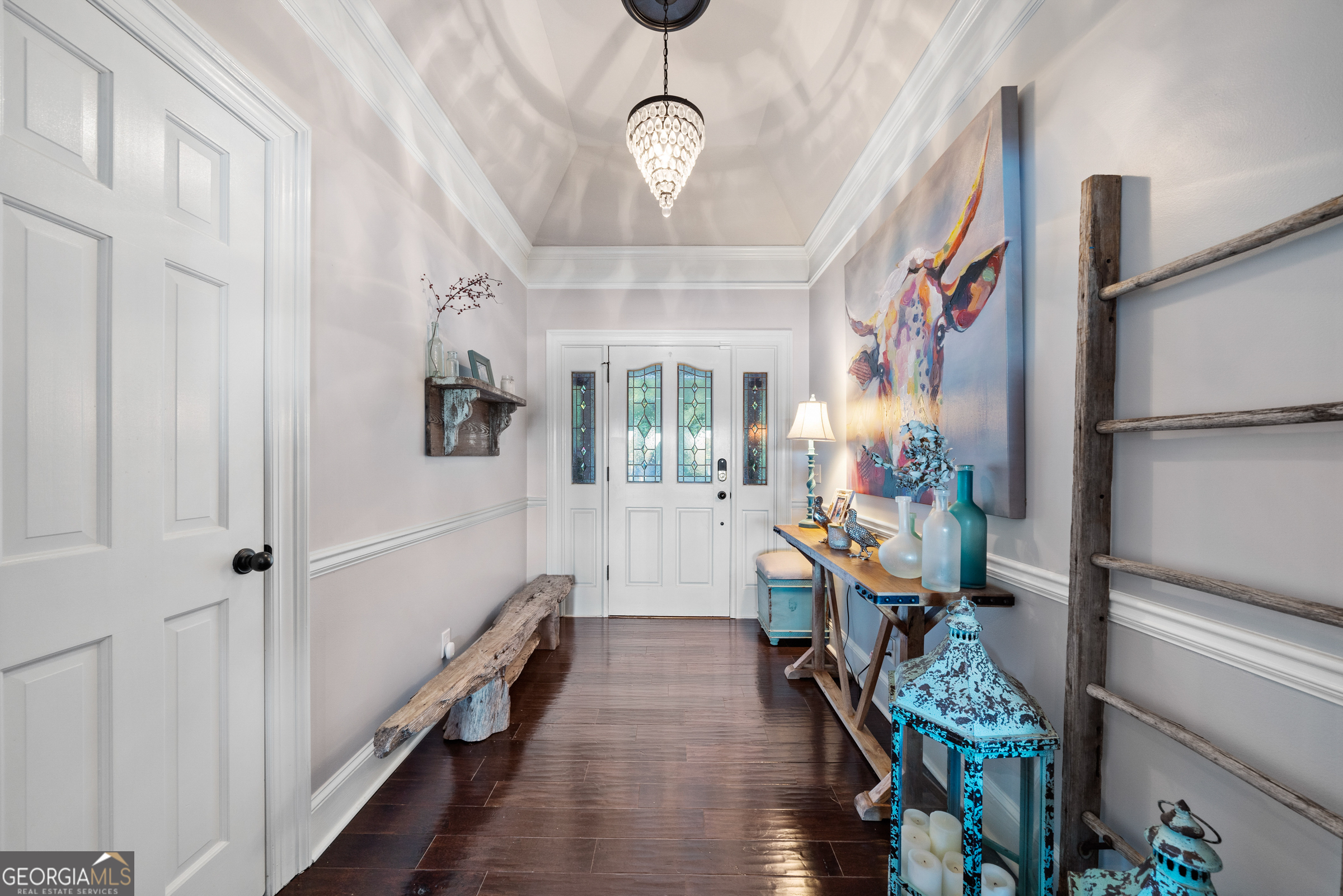 121 Grace Trace Lizella, GA 31052 - Photo 124 of 197 a view of an entryway with wooden floor