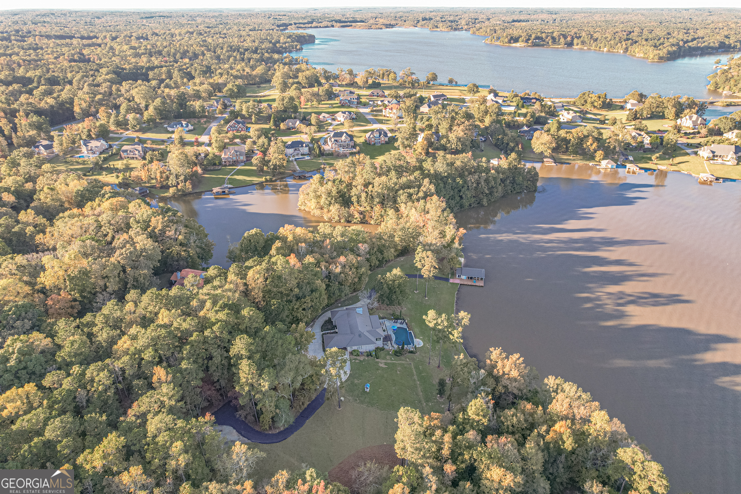 121 Grace Trace Lizella, GA 31052 - Photo 99 of 197 an aerial view of residential houses with outdoor space