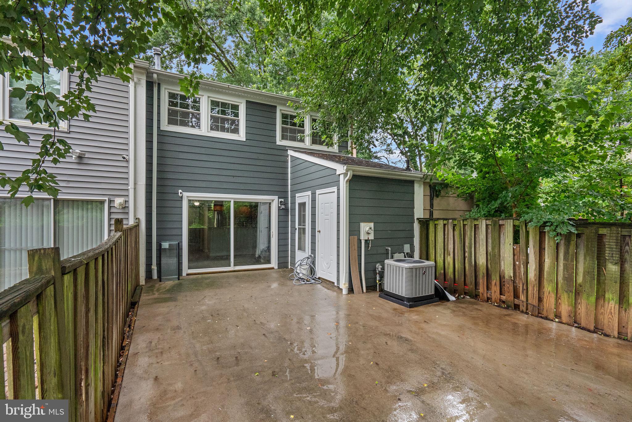 5468 Gloucester Road Columbia, MD 21044 - Photo 36 of 41 Rear Exterior