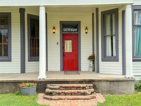 $189,000 | 711 West 6th Street, Cisco, TX 76437