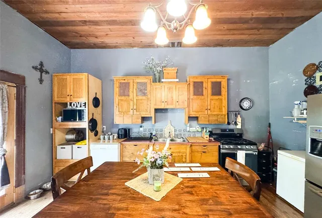 $209,000 | 711 West 6th Street, Cisco, TX 76437