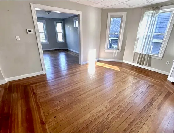 $6,100 | 14 Dow Street, Unit 2, Somerville, MA 02144