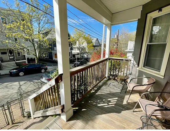 $6,100 | 14 Dow Street, Unit 2, Somerville, MA 02144