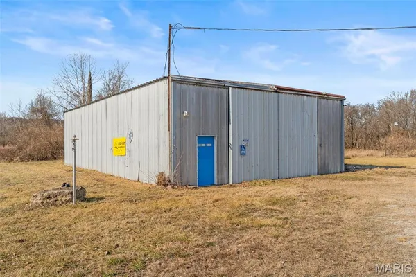 $315,000 | 7025 Hwy O, Robertsville, MO 63072