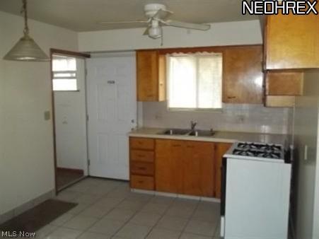1532 Manchester Road Akron, OH 44314 - Photo 6 of 10
