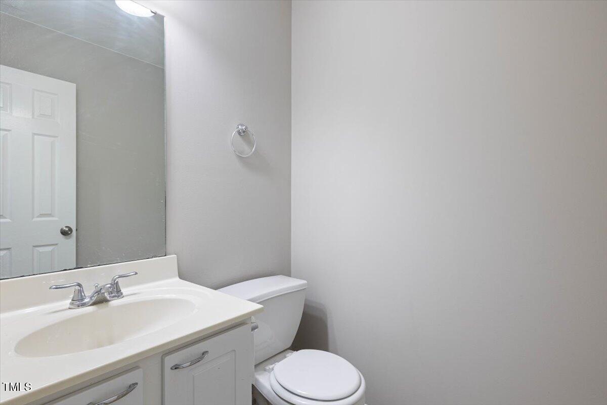 3814 Tyler Bluff Lane Raleigh, NC 27616 - Photo 26 of 27 16-3841 Tyler Bluff - Open Peek Media-16