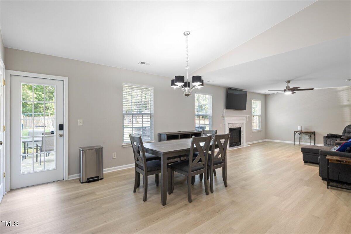 3814 Tyler Bluff Lane Raleigh, NC 27616 - Photo 4 of 27 11-3841 Tyler Bluff - Open Peek Media-11