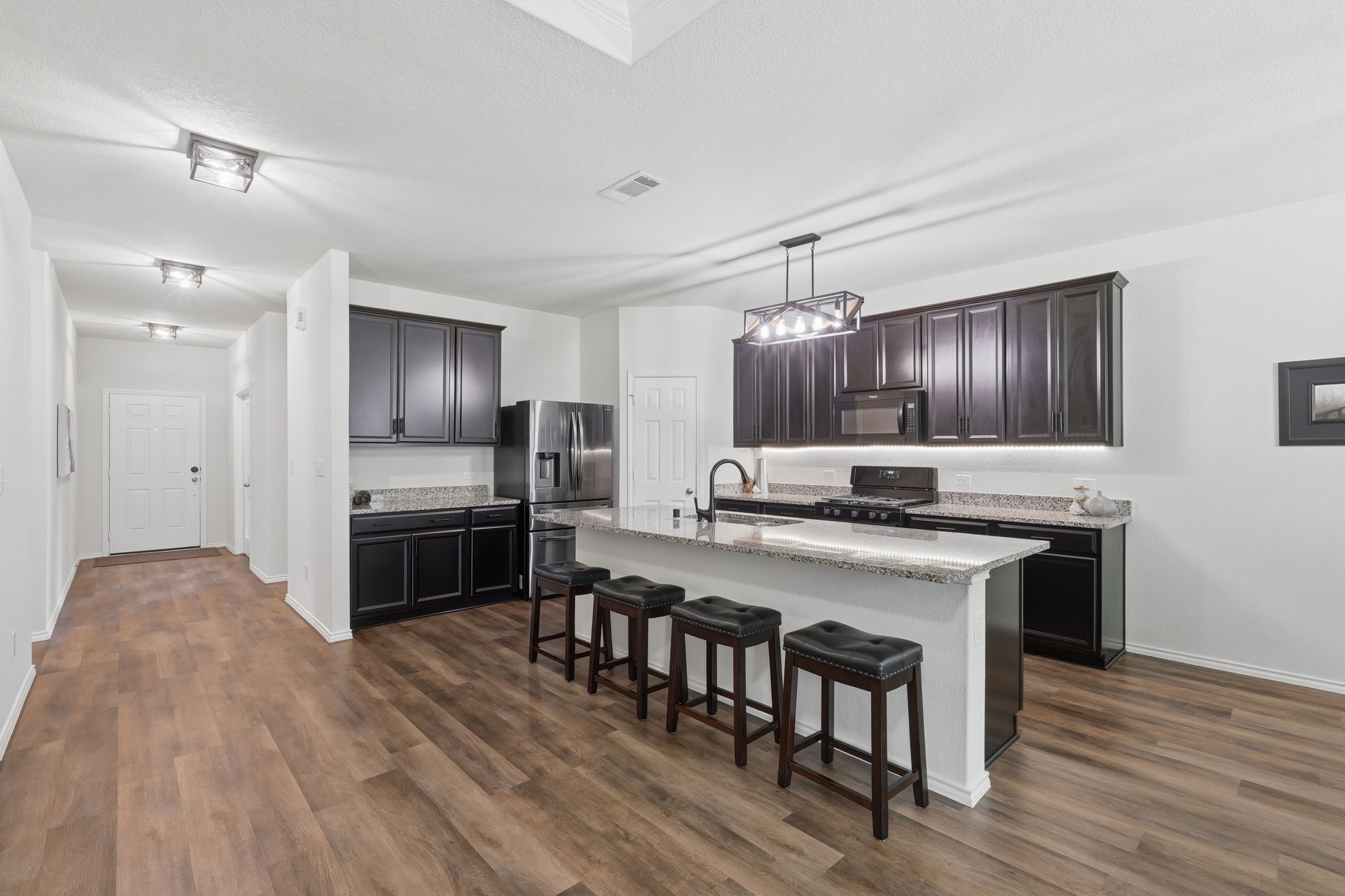 4182 Hidden Timbers Lane Conroe, TX 77304 - Photo 8 of 33