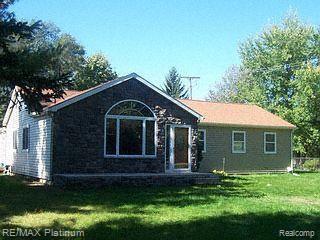 9118 Cedar Lake Road Pinckney, MI 48169 - Photo 1 of 1 Front View