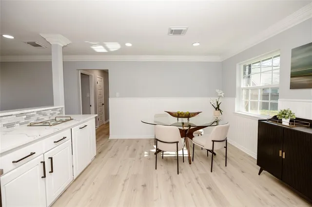 $309,900 | 524 Ridgecrest Drive, Lewisville, TX 75067