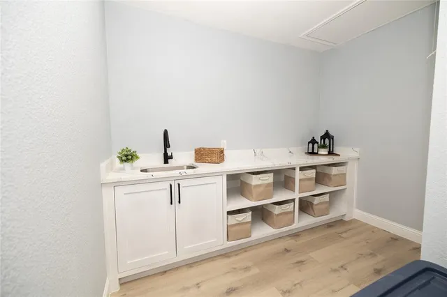 $309,900 | 524 Ridgecrest Drive, Lewisville, TX 75067