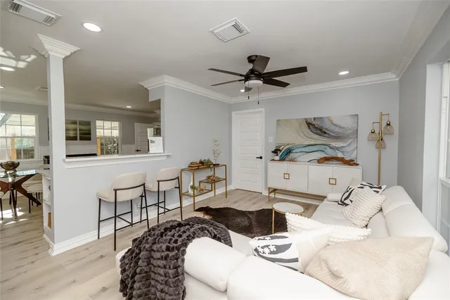 $309,900 | 524 Ridgecrest Drive, Lewisville, TX 75067