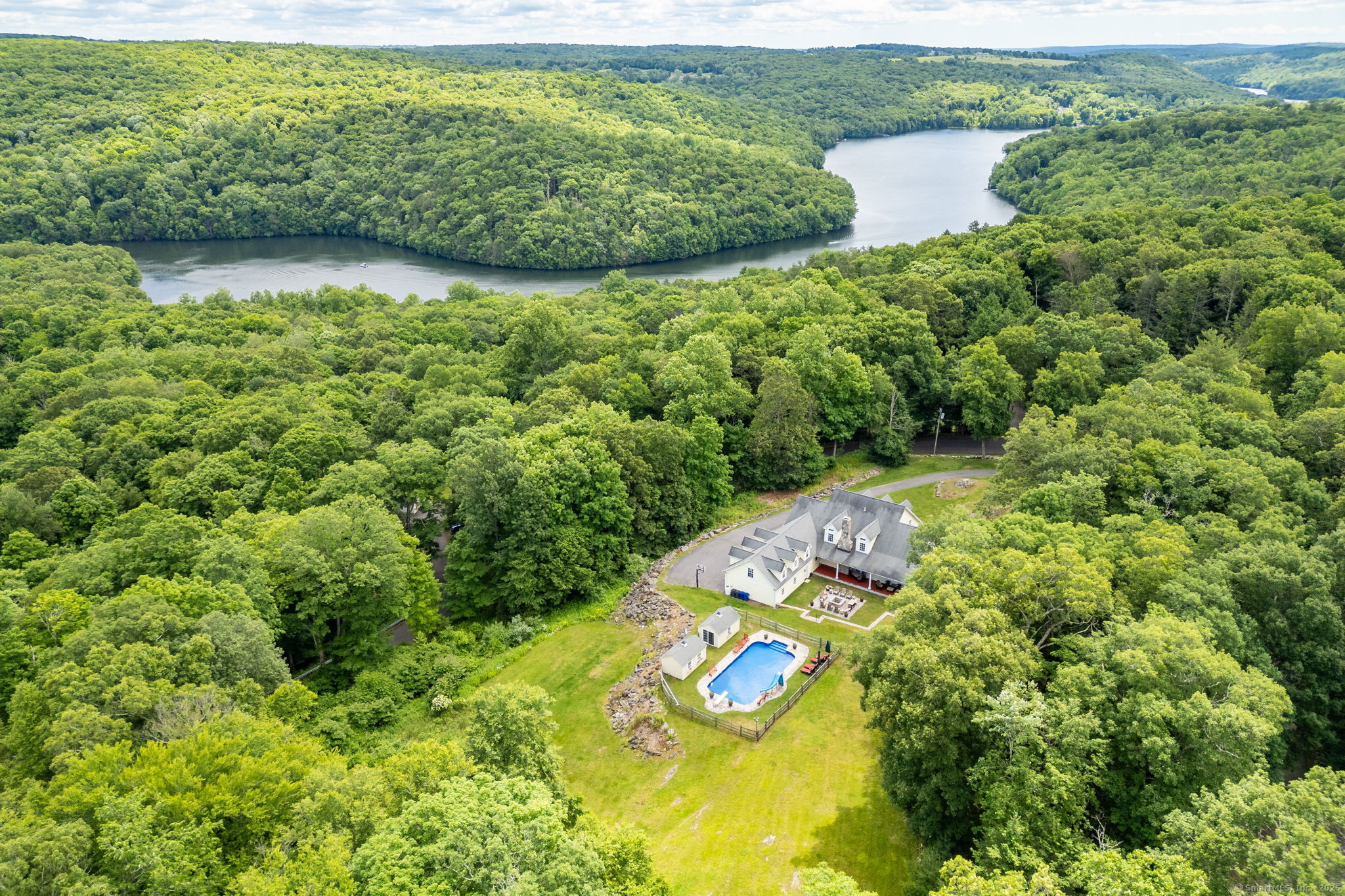 40 Old Bridge Road Brookfield, CT 06804 - Photo 1 of 1 a view of a back yard with green space