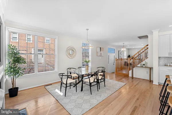 $875,000 | 6223 Windham Hill Run, Alexandria, VA 22315