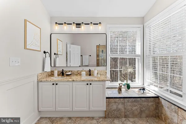 $875,000 | 6223 Windham Hill Run, Alexandria, VA 22315