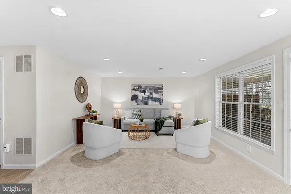 $875,000 | 6223 Windham Hill Run, Alexandria, VA 22315