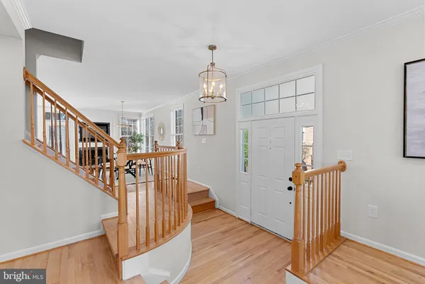 $875,000 | 6223 Windham Hill Run, Alexandria, VA 22315