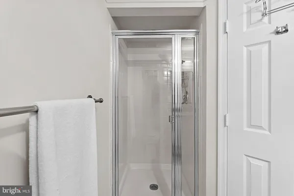 $875,000 | 6223 Windham Hill Run, Alexandria, VA 22315