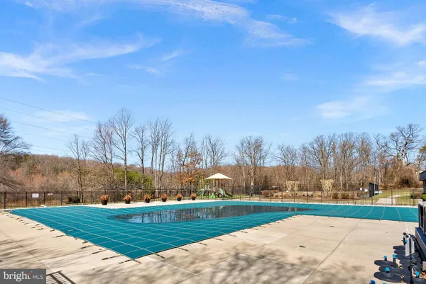 $875,000 | 6223 Windham Hill Run, Alexandria, VA 22315