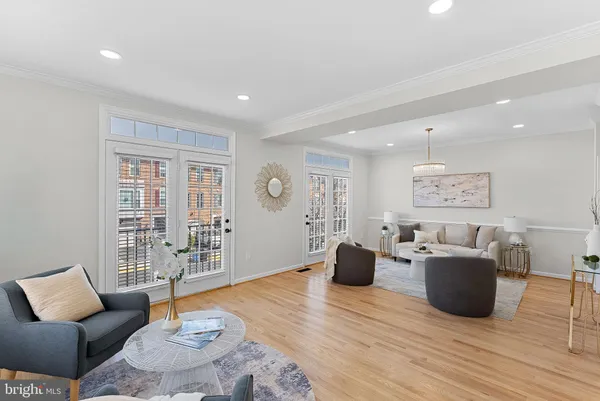 $875,000 | 6223 Windham Hill Run, Alexandria, VA 22315