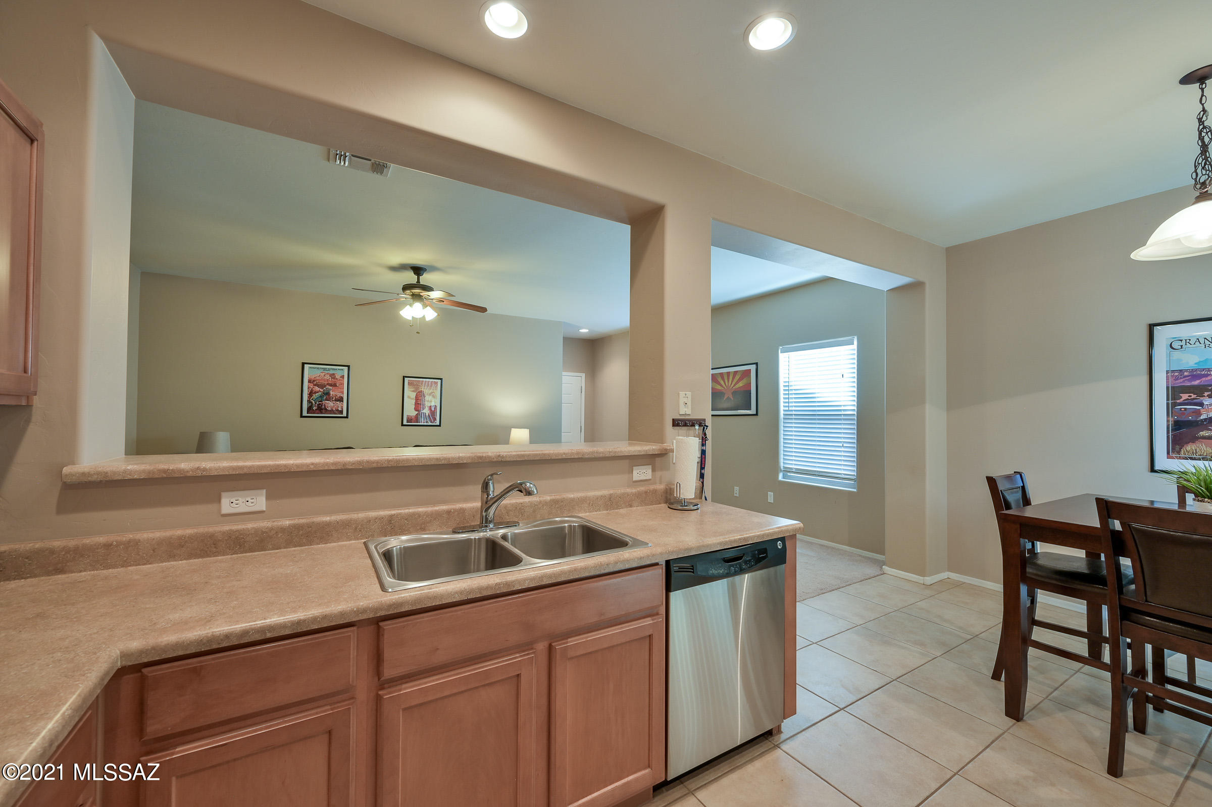 21568 East Reunion Road Red Rock, AZ 85145 - Photo 11 of 30 Gallery Image 11