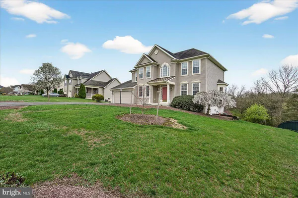 $495,000 | 603 Shannon Drive North, Greencastle, PA 17225