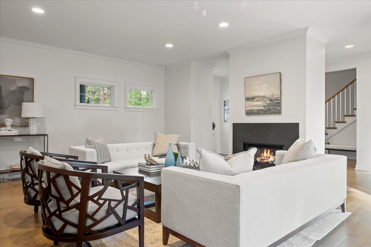 1625 Sunset Ridge Road Glenview, IL 60025 - Photo 11 of 49 a living room with furniture and a wooden floor