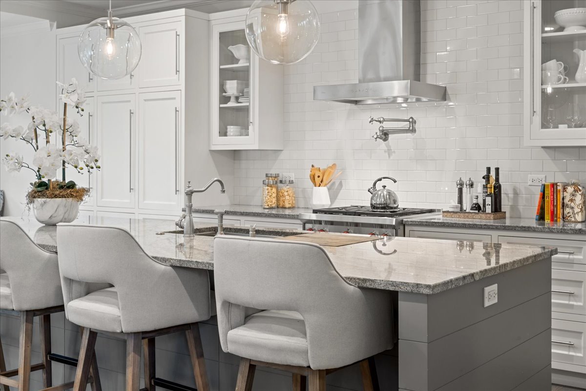 1625 Sunset Ridge Road Glenview, IL 60025 - Photo 21 of 49 a kitchen with furniture a sink and cabinets