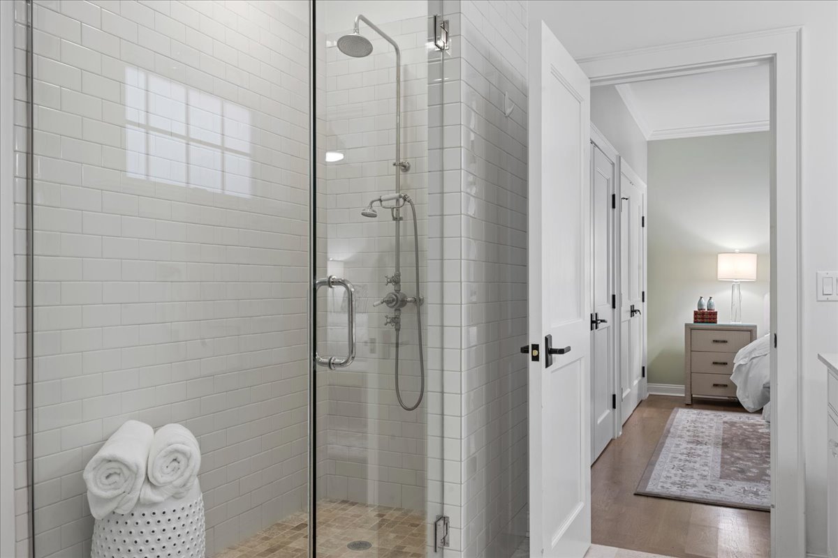 1625 Sunset Ridge Road Glenview, IL 60025 - Photo 33 of 49 a bathroom with a shower