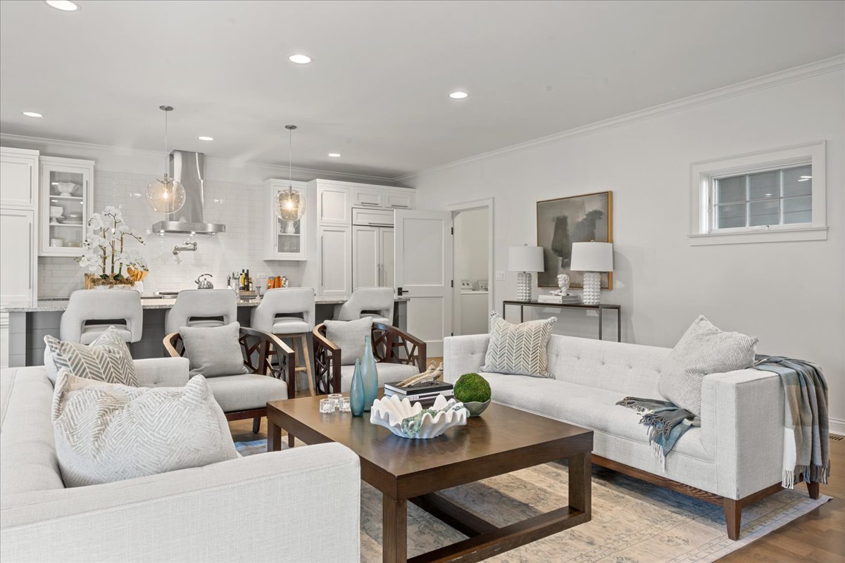 1625 Sunset Ridge Road Glenview, IL 60025 - Photo 6 of 49 a living room with furniture kitchen and a table