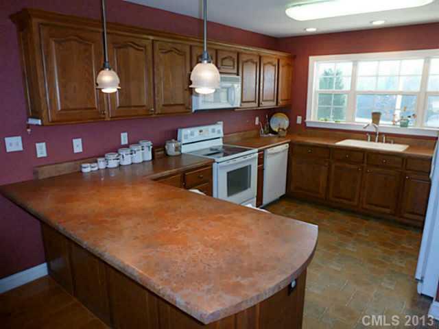 1139 Tot Dellinger Road Cherryville, NC 28021 - Photo 8 of 16