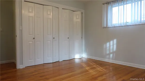 $3,950 | 10 South Nauraushaun Road, Pearl River, NY 10965