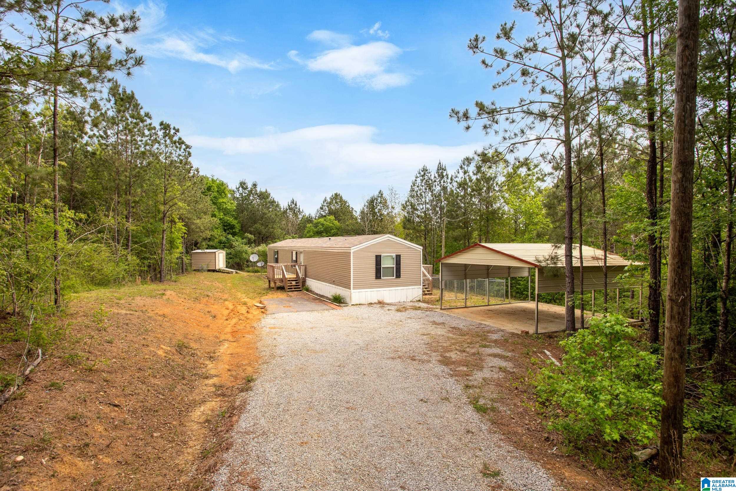 1943 Winchester Road Anniston, AL 36201 - Photo 3 of 34