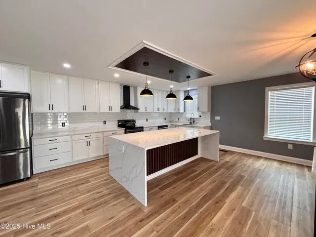 $418,000 | 730 NW Boulevard, Clinton, NC 28328