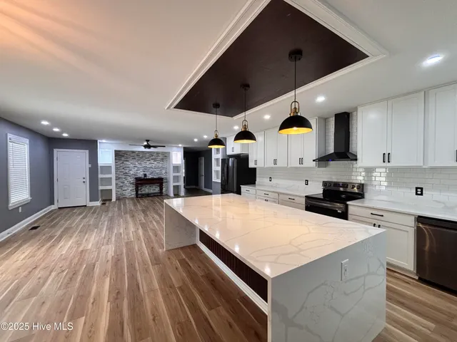 $418,000 | 730 NW Boulevard, Clinton, NC 28328