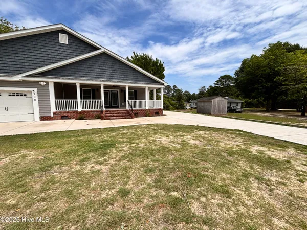 $417,900 | 730 NW Boulevard, Clinton, NC 28328