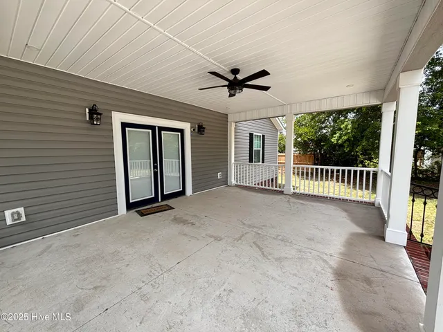 $418,000 | 730 NW Boulevard, Clinton, NC 28328