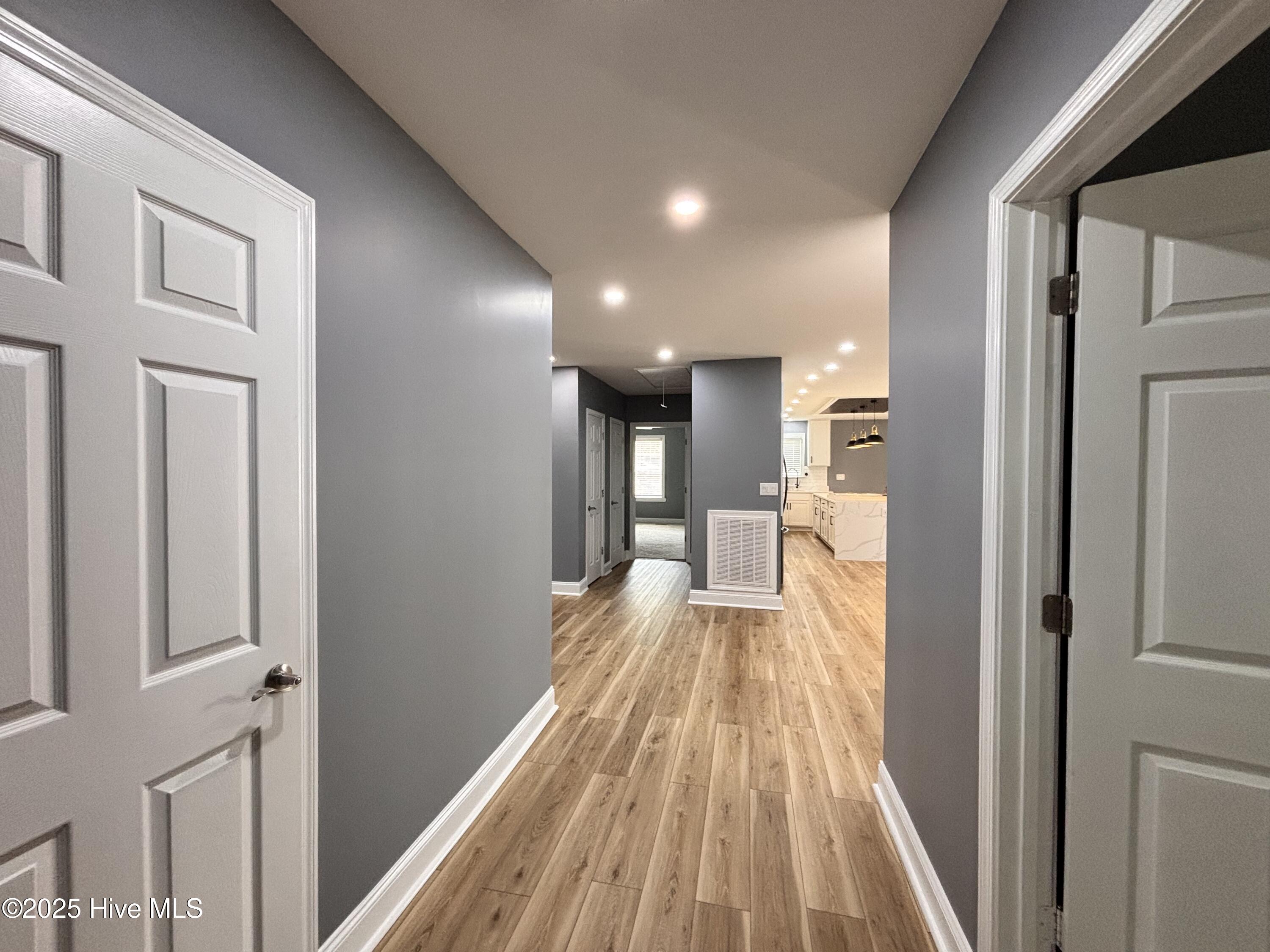 730 NW Boulevard Clinton, NC 28328 - Photo 36 of 74 IMG_8035