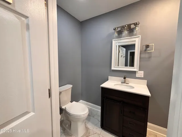 $418,000 | 730 NW Boulevard, Clinton, NC 28328