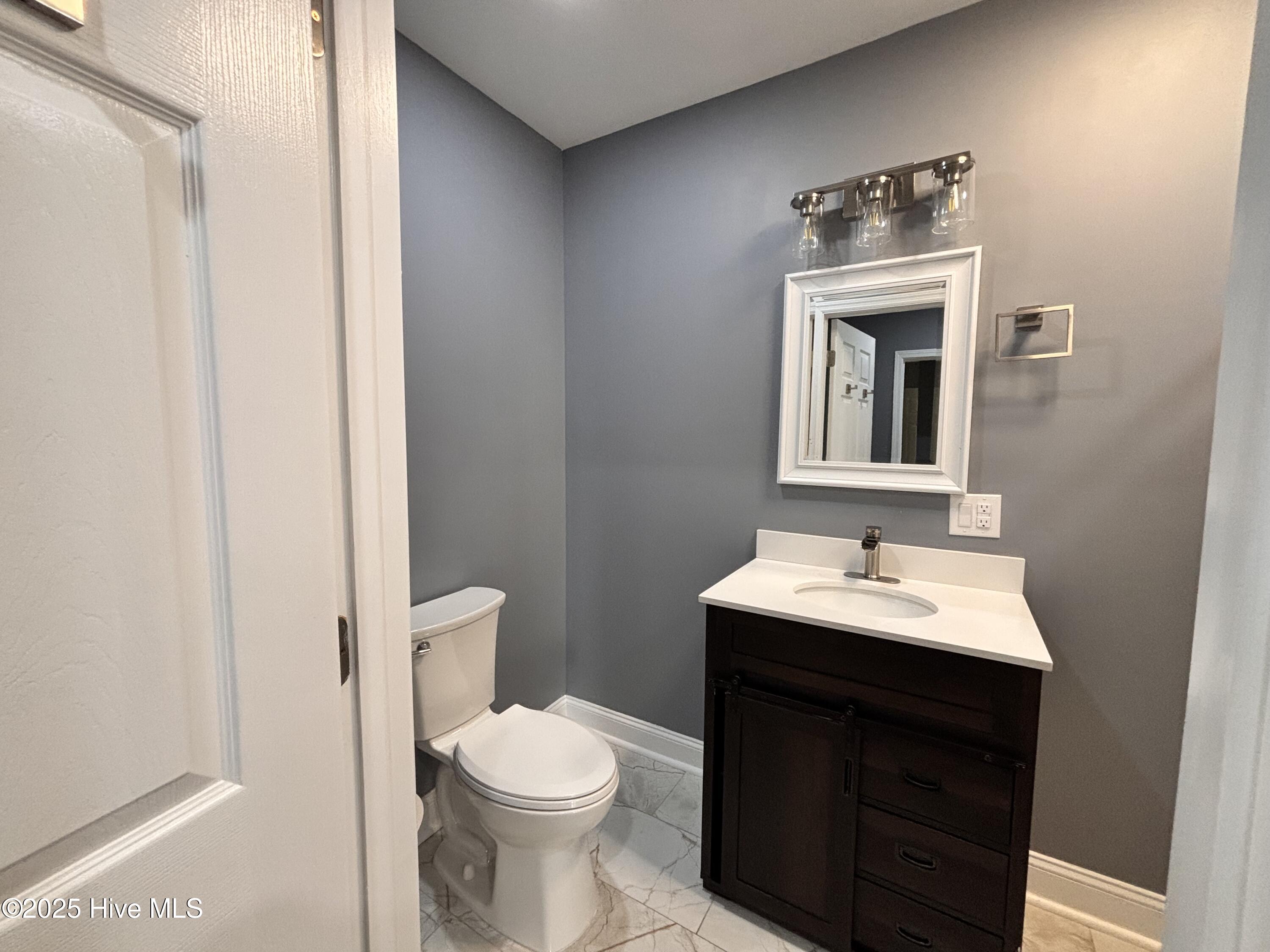 730 NW Boulevard Clinton, NC 28328 - Photo 44 of 74 IMG_8026