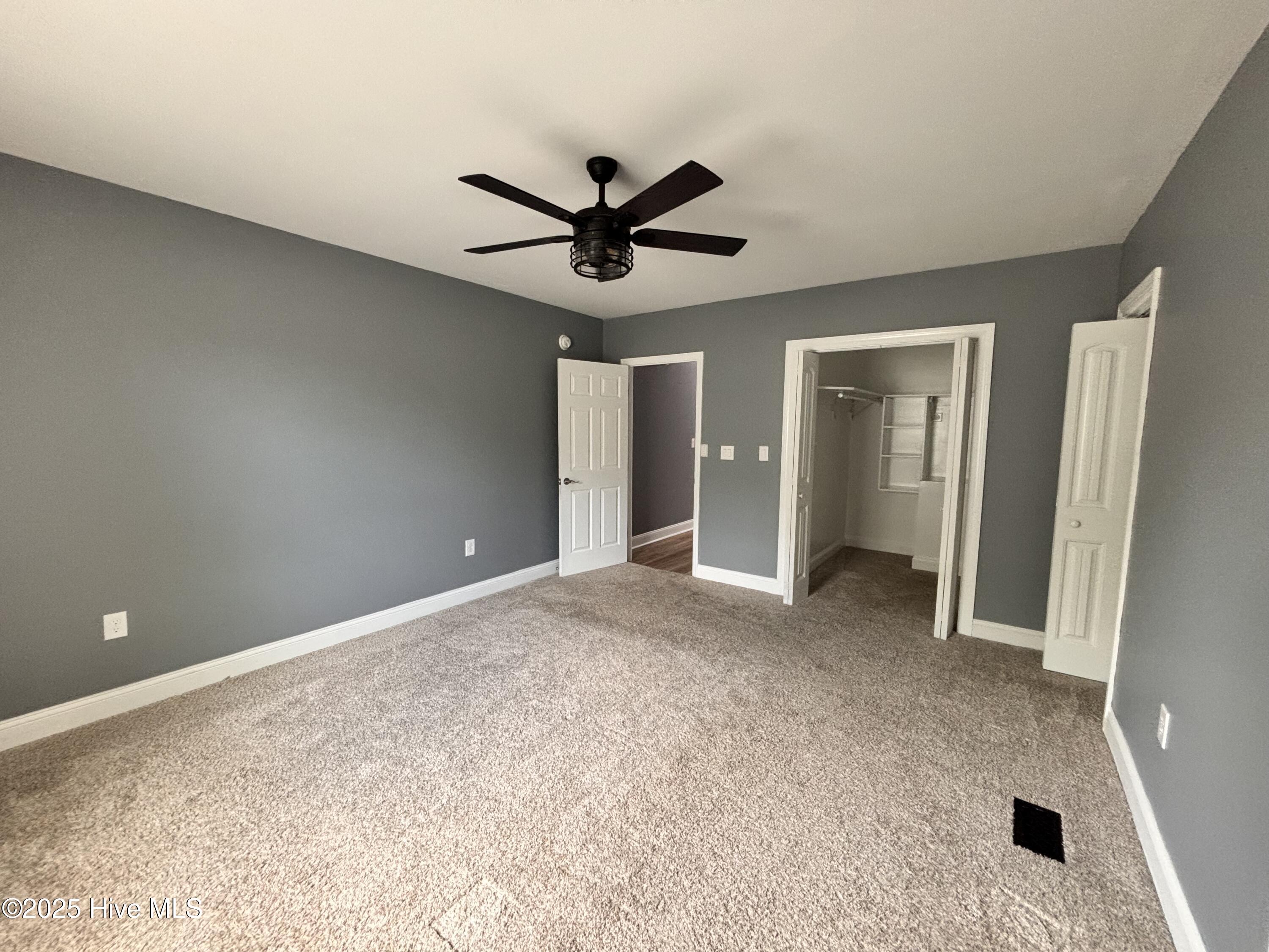 730 NW Boulevard Clinton, NC 28328 - Photo 55 of 74 IMG_8014