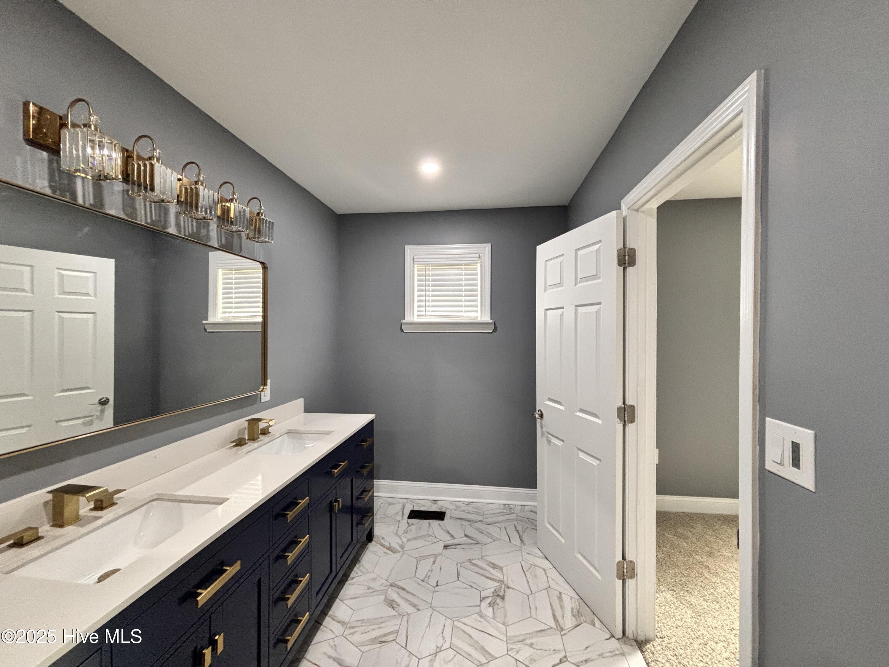 730 NW Boulevard Clinton, NC 28328 - Photo 57 of 74 IMG_8012