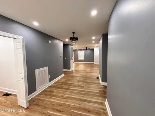 $417,900 | 730 NW Boulevard, Clinton, NC 28328