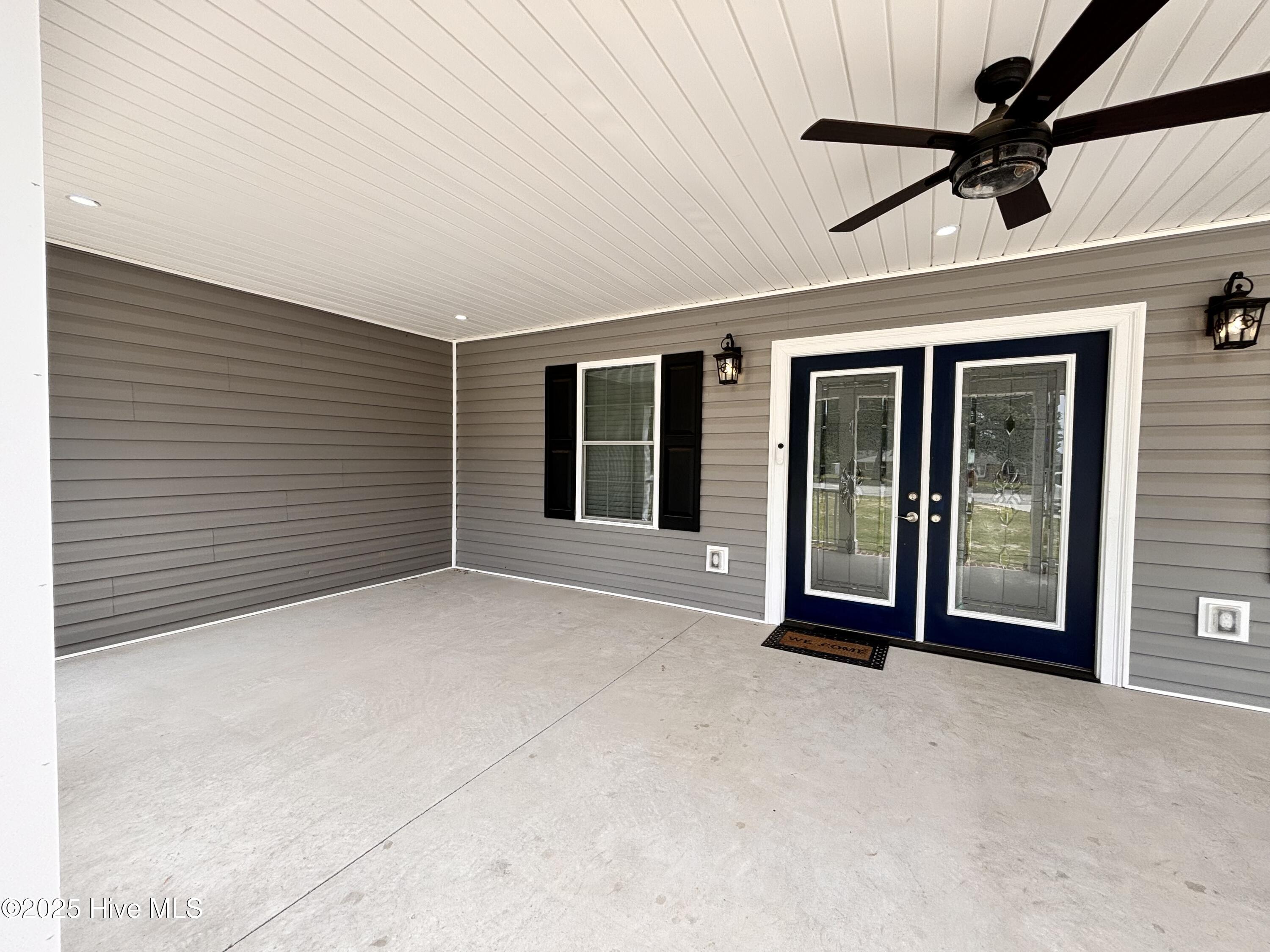 730 NW Boulevard Clinton, NC 28328 - Photo 7 of 74 IMG_8070